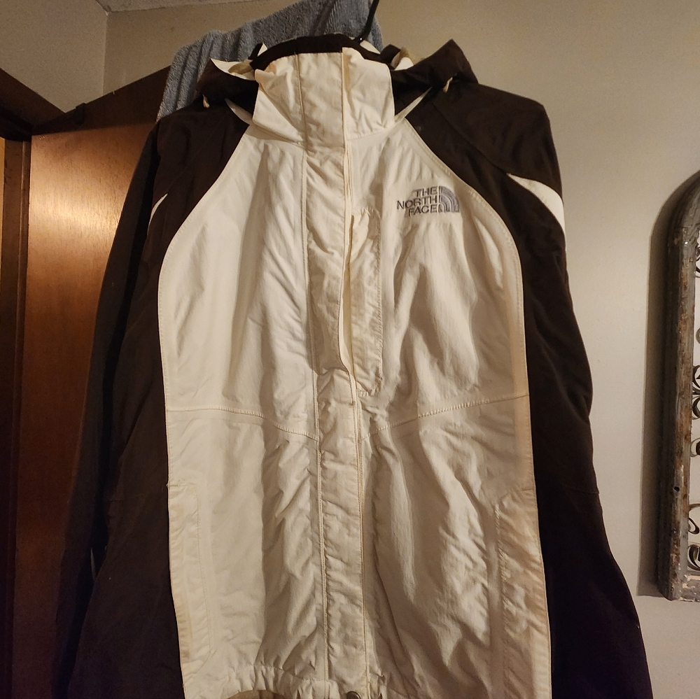 North Face Jacket - Picture 7 of 7